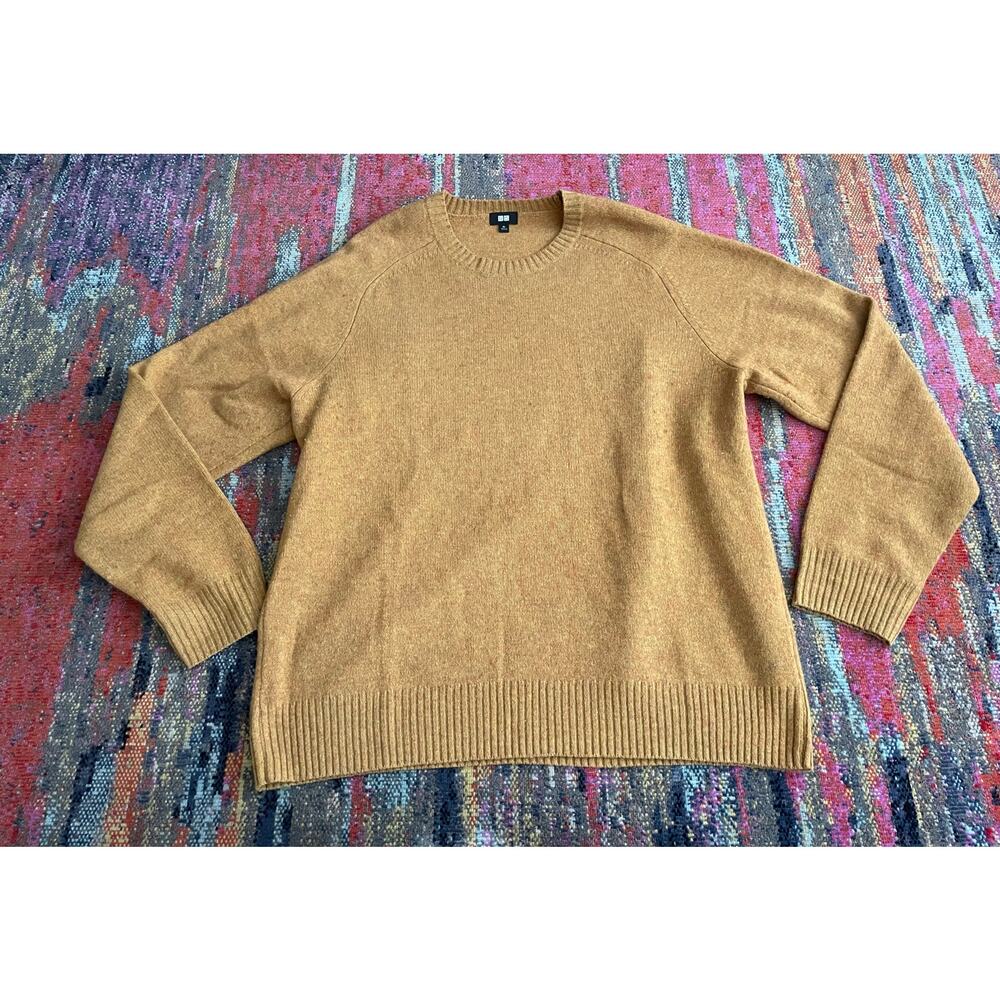 Uniqlo Men's 100% Wool Sweater